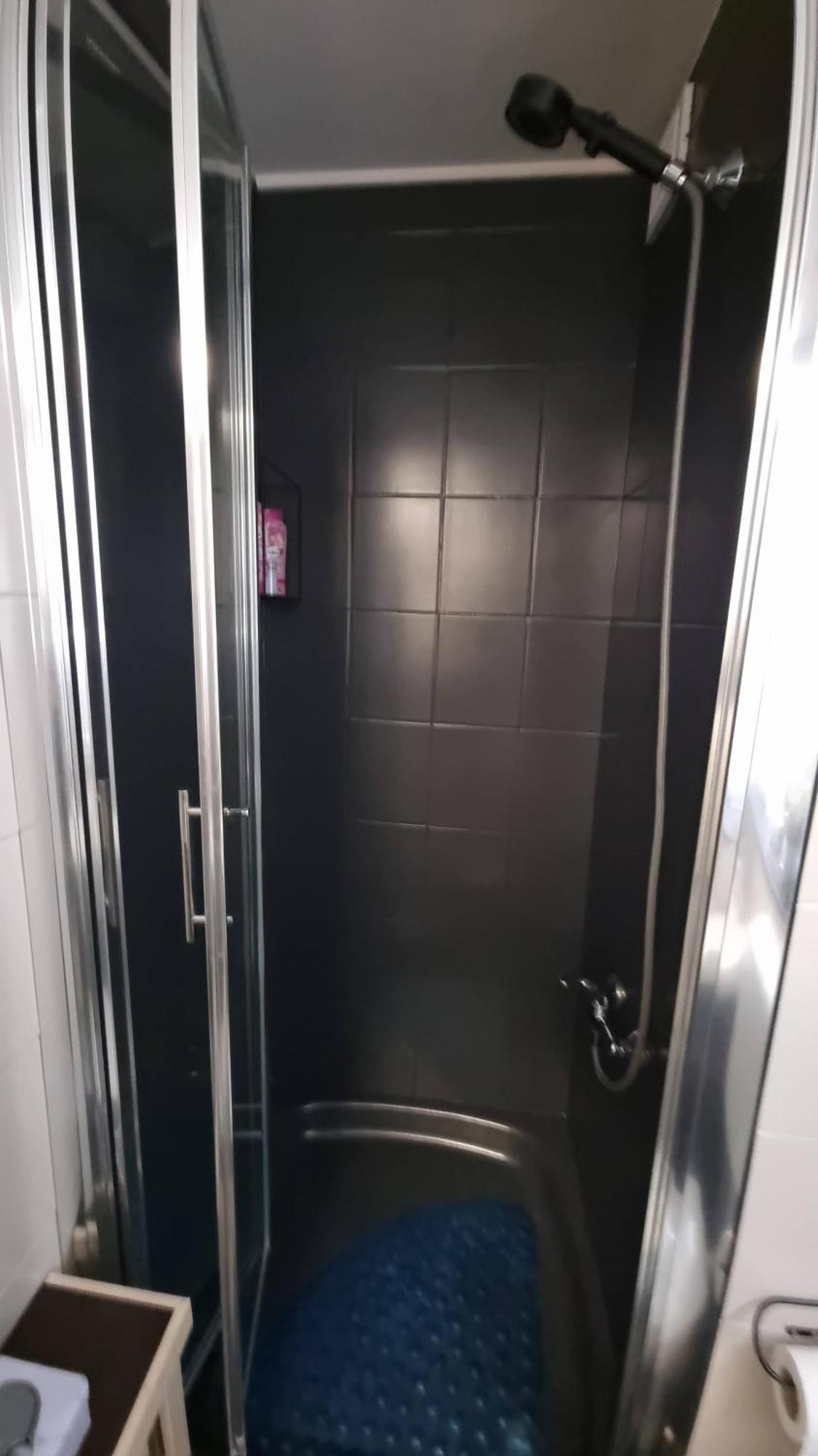 Studio Apartman 404-401 Vukovar Bagian luar foto